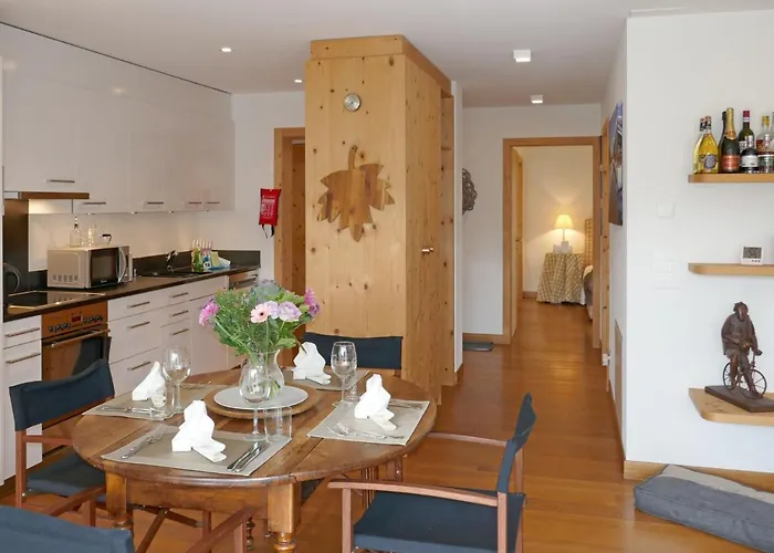 Appartamento Chesa San Bastiaun B4 By Interhome *