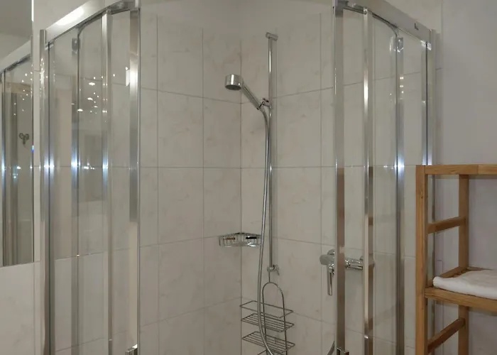 Apartamento Chesa San Bastiaun B4 By Interhome