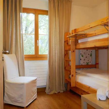 Chesa San Bastiaun B4 By Interhome 萨梅丹
